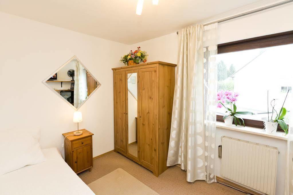 Bed And Breakfast Zeevat Munich Exterior photo